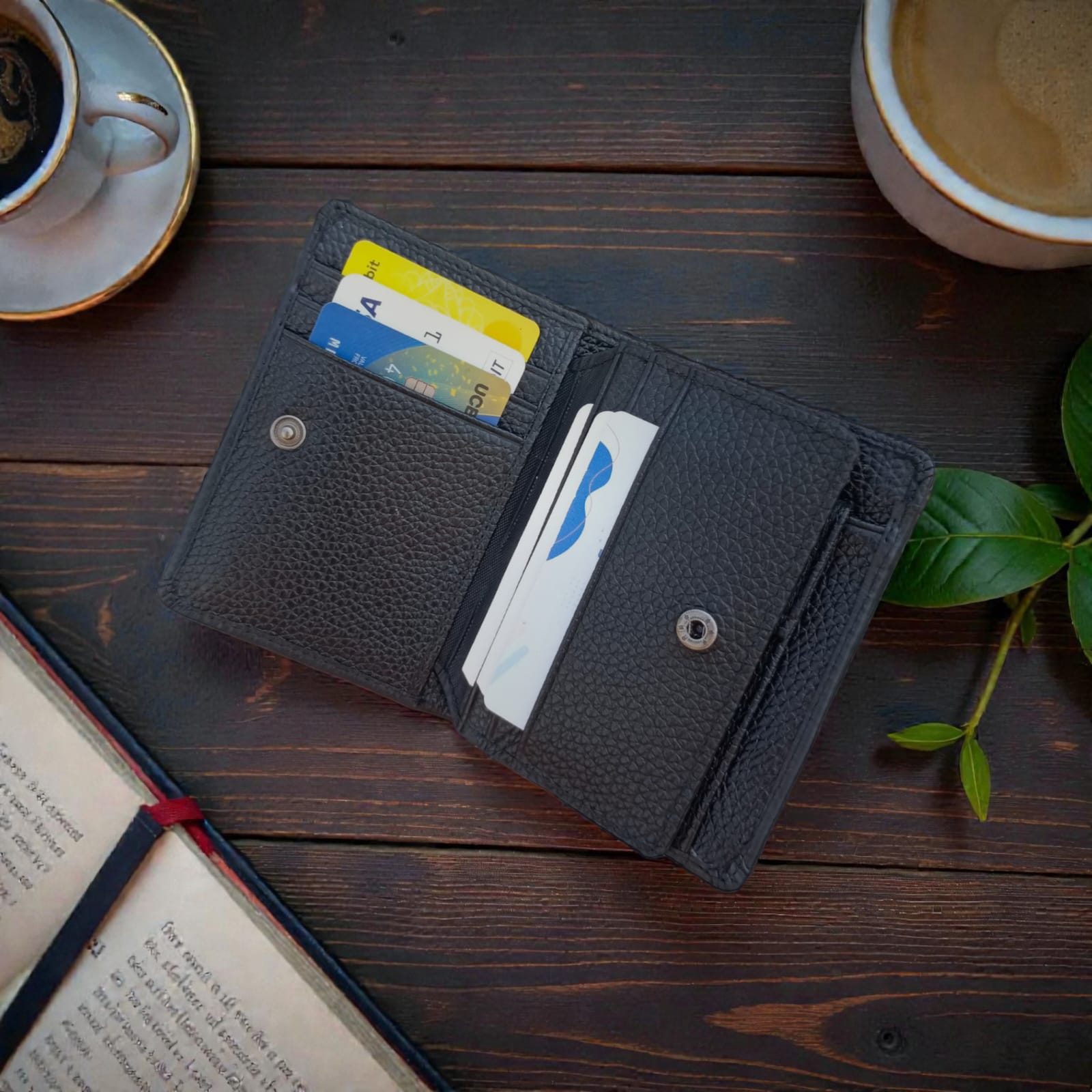 Classic Vertical Leather Wallet MW04